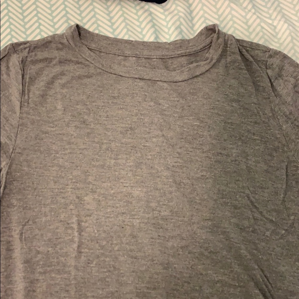American Eagle Grey T-shirt